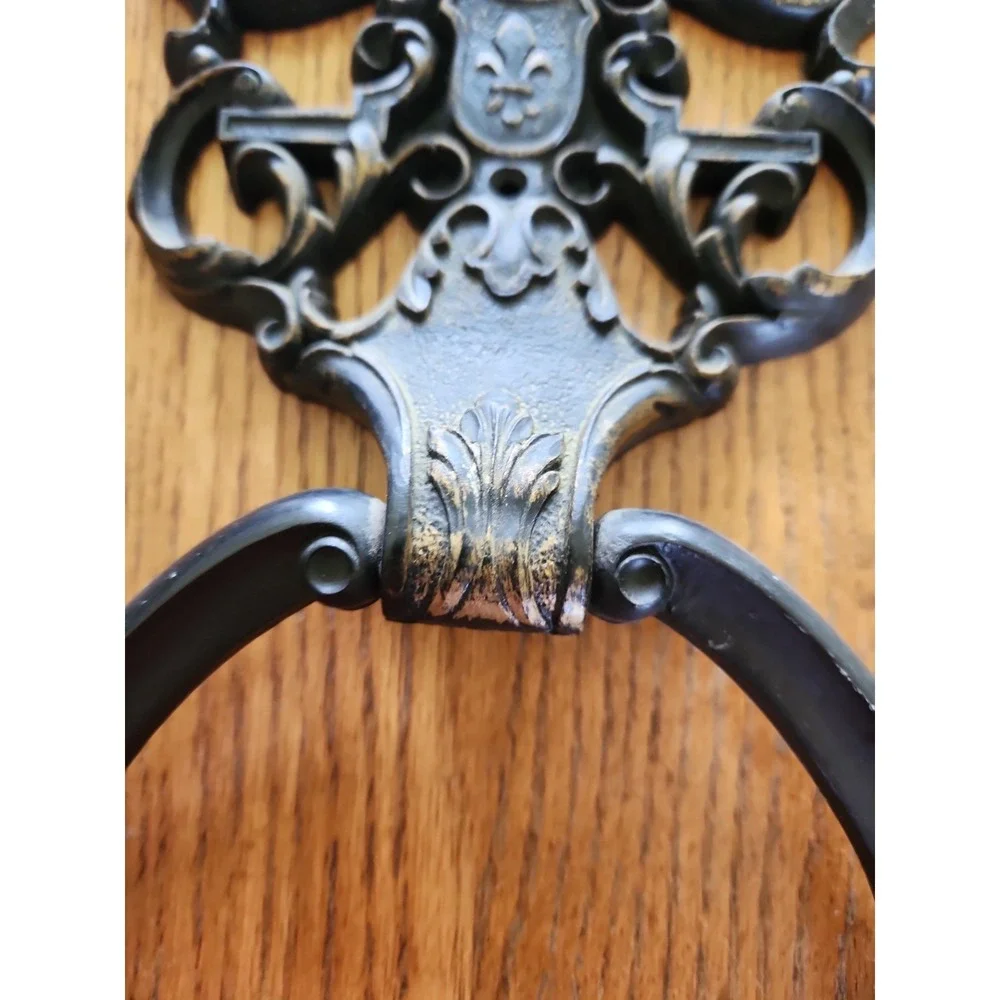MCM Black Gold Gothic  Towel Holder Plastic fleur de lis 60's 70's
